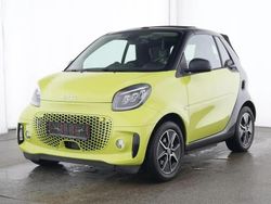 Lime green Gebraucht 2023 Smart ForTwo Electric Drive Exclusive Cabrio | 19.444 € (Etwas zu teuer)