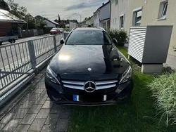Schwarz Gebraucht 2016 Mercedes C250 Avantgarde Kombi | 16.400 € (Fairer Preis)