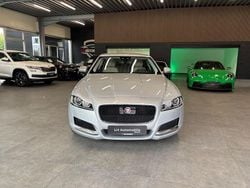 Silber Gebraucht 2017 Jaguar XF Prestige Limousine | 15.990 € (Fairer Preis)