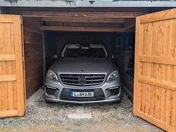 Grau Gebraucht 2013 Mercedes ML63 AMG AMG SUV | 33.100 €