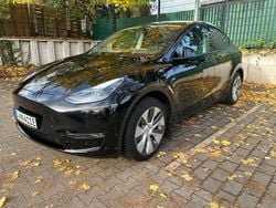 Schwarz Gebraucht 2022 Tesla Model Y SUV | 32.800 € (Fairer Preis)