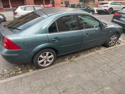Grün Gebraucht 2001 Ford Mondeo Limousine | 550 €