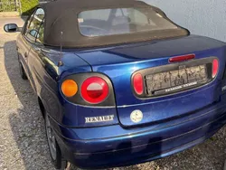 Blau Gebraucht 1998 Renault Mégane Cabriolet Cabrio | 2.300 € (Etwas zu teuer)