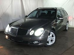 Iridiumgrau Gebraucht 2008 Mercedes E230 Kombi | 10.908 € (Etwas zu teuer)