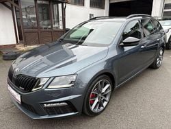 Grau Gebraucht 2019 Skoda Octavia RS Kombi | 13.990 € (Guter Preis)