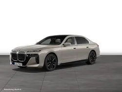 Gebraucht 2024 BMW 740 Comfort Edition Limousine | 118.492 €