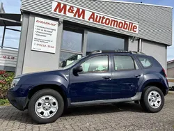 Blau Gebraucht 2014 Dacia Duster Lauréate SUV | 8.800 € (Fairer Preis)