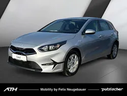 Sparkling silver Neu 2025 Kia Ceed Limousine | 24.480 € (Guter Preis)