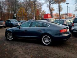 Grau Gebraucht 2011 Audi A5 Limousine | 7.000 € (Fairer Preis)