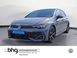 Grau Gebraucht 2024 VW Golf VIII GTI Limousine | 41.590 € (Etwas zu teuer)