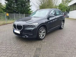Schwarz metallic Gebraucht 2021 BMW X1 Sport Line SUV | 36.830 €