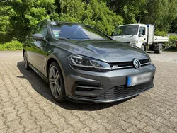 Grau Gebraucht 2019 VW Golf VII R-line Kombi | 16.500 € (Fairer Preis)