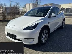 Weiß Gebraucht 2024 Tesla Model Y Long Range SUV | 42.400 € (Fairer Preis)