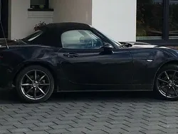 Schwarz Gebraucht 2016 Mazda MX5 Sports-Line Cabrio | 17.000 € (Guter Preis)