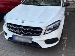 Weiß Gebraucht 2018 Mercedes GLA220 AMG line SUV | 13.250 € (Superpreis)