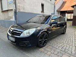 Blau Gebraucht 2009 Opel Signum Kombi | 3.650 € (Etwas zu teuer)