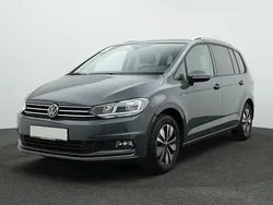 Delfingrau Gebraucht 2024 VW Touran S Van / Kleinbus | 34.450 € (Fairer Preis)