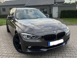 Braun Gebraucht 2013 BMW 320 Kombi | 9.699 € (Guter Preis)