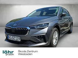 Graphitegrau metallic Gebraucht 2024 Skoda Scala Selection Kleinwagen | 28.490 € (Teuer)