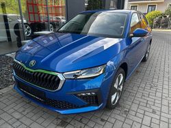 Blau Gebraucht 2024 Skoda Scala Drive Kleinwagen | 24.249 € (Fairer Preis)