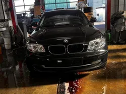 Schwarz Gebraucht 2011 BMW 116 Kleinwagen | 4.600 €