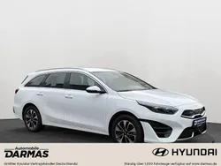 Weiß Gebraucht 2022 Kia Ceed Sportswagon Vision Kombi | 21.490 € (Guter Preis)