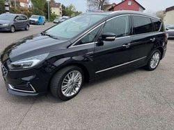 Iridiumschwarz metallic Gebraucht 2020 Ford S-MAX Vignale Van / Kleinbus | 23.490 € (Fairer Preis)