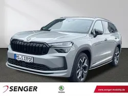 Grau Gebraucht 2025 Skoda Kodiaq SportLine SUV | 48.490 € (Fairer Preis)