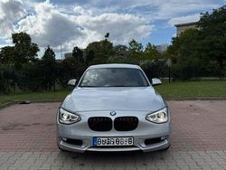 Silber Gebraucht 2012 BMW 118 Sport Line Kleinwagen | 7.999 € (Etwas zu teuer)