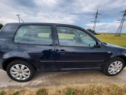 Blau Gebraucht 2002 VW Golf IV Limousine | 950 € (Guter Preis)