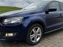 Blau Gebraucht 2014 VW Polo Life Kleinwagen | 8.000 € (Fairer Preis)