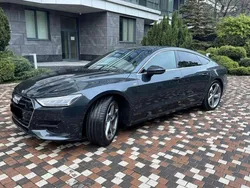 Grau Gebraucht 2020 Audi A7 S-Line Kleinwagen | 27.000 €
