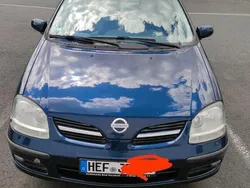 Blau Gebraucht 2005 Nissan Almera Tino Van / Kleinbus | 2.450 € (Teuer)