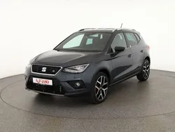 Grau Gebraucht 2018 Seat Arona FR SUV | 19.950 € (Teuer)