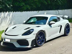 Weiß Gebraucht 2024 Porsche Cayman GT4 Coupé | 146.000 €