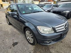 Grau Gebraucht 2010 Mercedes C220 Limousine | 5.900 € (Guter Preis)