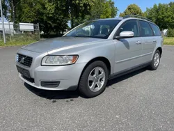 Silber Gebraucht 2008 Volvo V50 Kinetic Kombi | 1.990 € (Guter Preis)