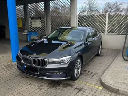 Grau Gebraucht 2016 BMW 730 Limousine | 21.690 € (Guter Preis)