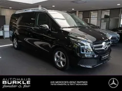 Schwarz Gebraucht 2023 Mercedes V220 Edition Van / Kleinbus | 54.562 € (Fairer Preis)