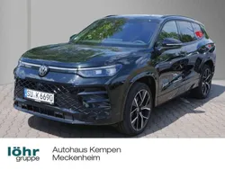 Grenadillschwarz metallic Gebraucht 2025 VW Tayron R-line SUV | 60.960 € (Fairer Preis)