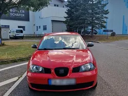 Rot Gebraucht 2005 Seat Ibiza Kleinwagen | 1.000 € (Fairer Preis)