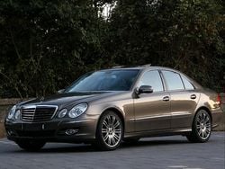 Andere farben Gebraucht 2007 Mercedes E320 Limousine | 5.500 € (Fairer Preis)