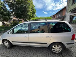 Silber Gebraucht 2002 Seat Alhambra Van / Kleinbus | 3.800 € (Teuer)