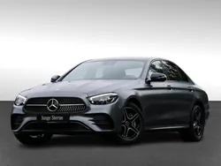 Grau Gebraucht 2022 Mercedes E300 Limousine | 43.890 € (Teuer)