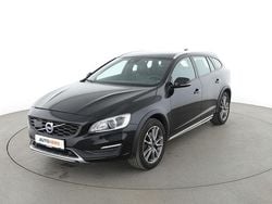 Schwarz Gebraucht 2017 Volvo V60 CC Pro Kombi | 19.640 € (Guter Preis)