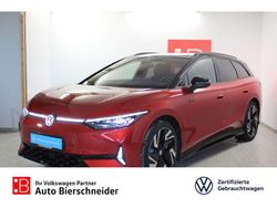 Rot Gebraucht 2025 VW ID.7 GTX Kombi | 52.490 €