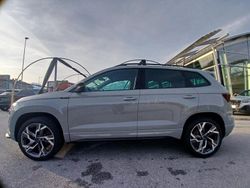 Stahlgrau Neu 2025 Skoda Karoq SportLine SUV | 39.800 € (Fairer Preis)