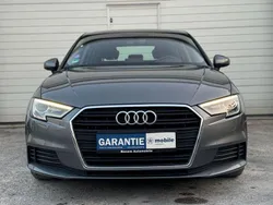 Grau Gebraucht 2019 Audi A3 Sportback Comfort Limousine | 16.699 € (Guter Preis)