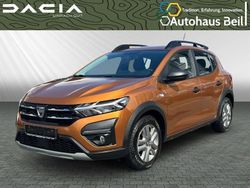 Orange Gebraucht 2021 Dacia Sandero Essentiel Kleinwagen | 10.990 € (Guter Preis)