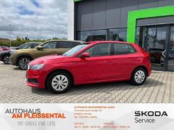 Velvetrot metallic Gebraucht 2022 Skoda Fabia Active Limousine | 11.570 € (Guter Preis)